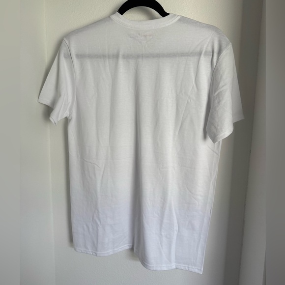 Pacer Classic White V-Neck Men's Shirt size L new without tags - Picture 2 of 3